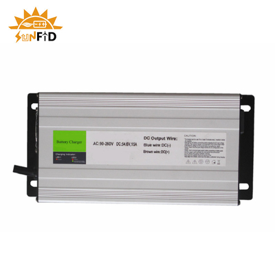 24V Lifepo4 Ładowarka akumulatorów litowych 12V 36V 48V 60V 72V Li-Ion kwasowo-ołowiowy do wózka golfowego Hybrid Car